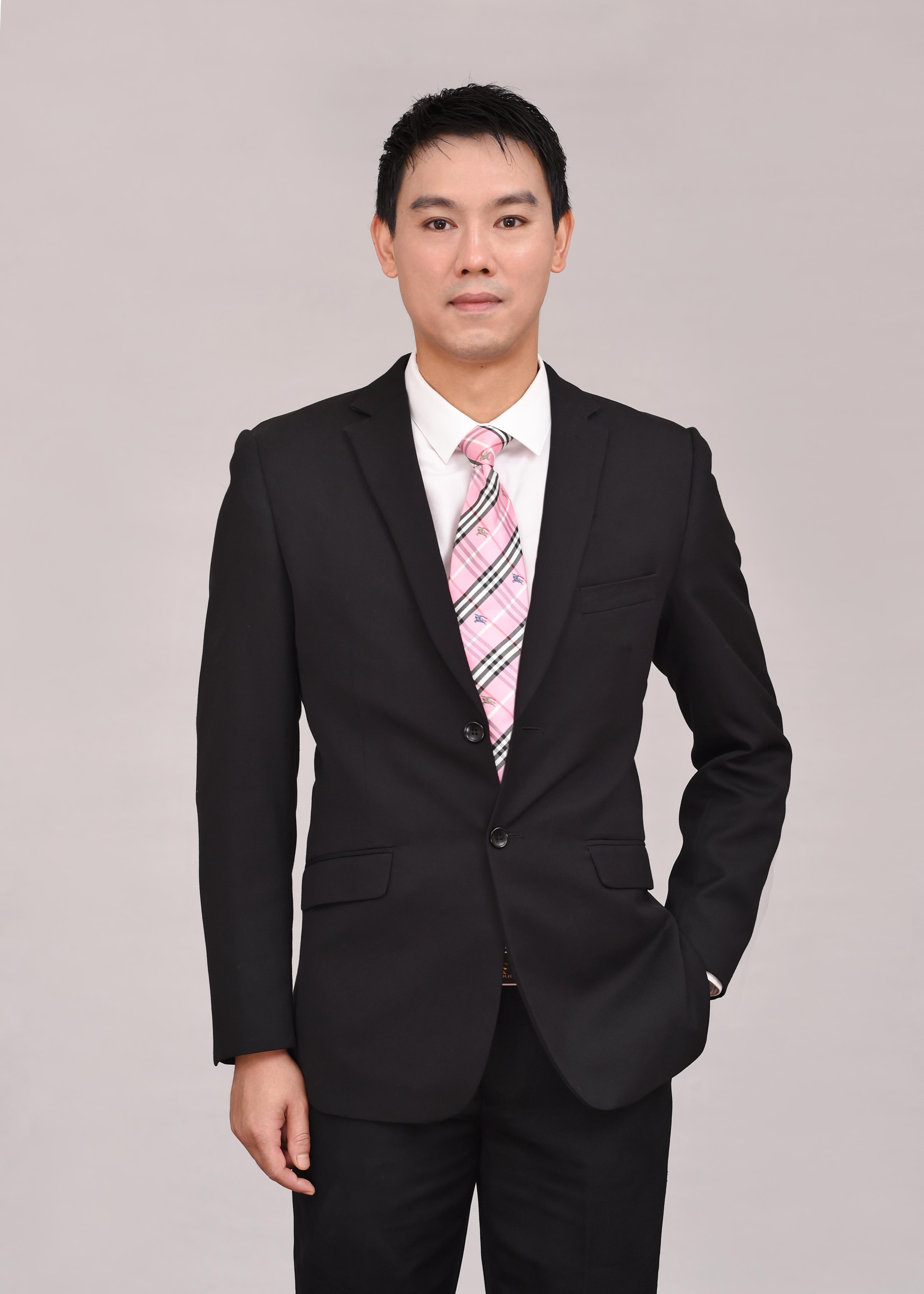韩发英 舞台监督负责人